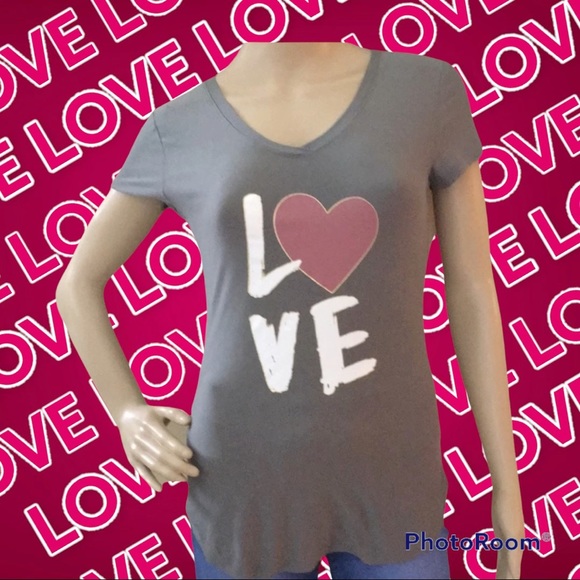 No Boundaries Tops - Love ❤️